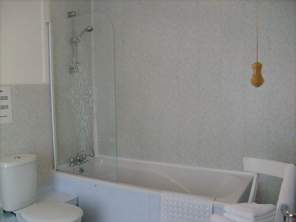 Harbourlight Guesthouse Saundersfoot Oda fotoğraf