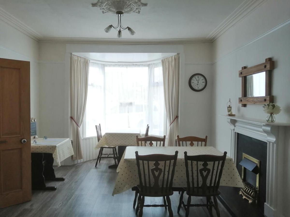Harbourlight Guesthouse Saundersfoot Dış mekan fotoğraf